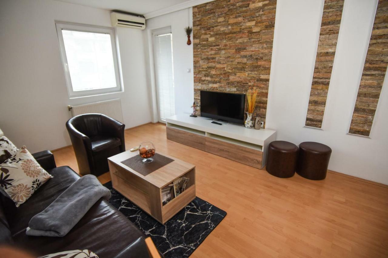 Victoria - Excellent Choice - Near Centar *