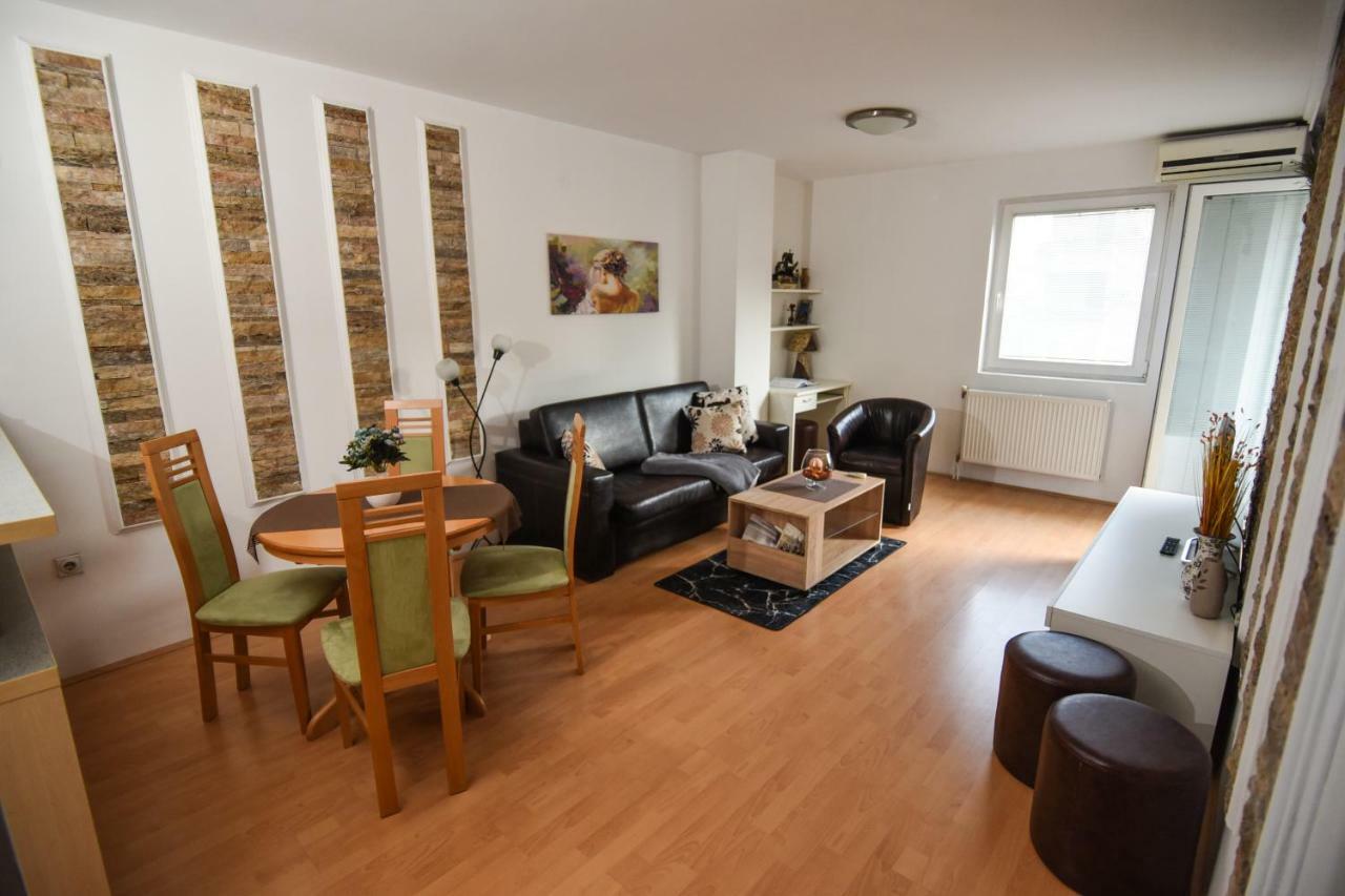 Victoria - Excellent Choice - Near Centar Appartement *